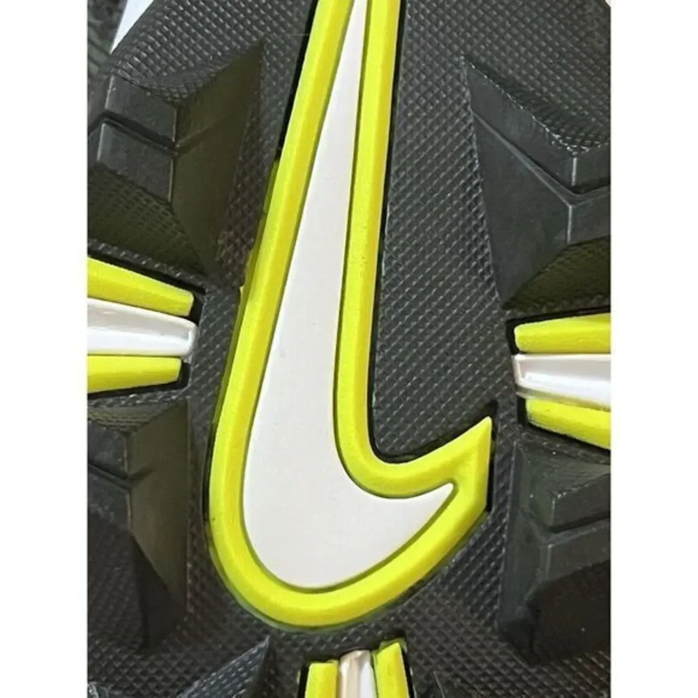 Men's Nike Cleats Size 14  New Never Worn Alpha FastFlex Football Cleats‎ Black